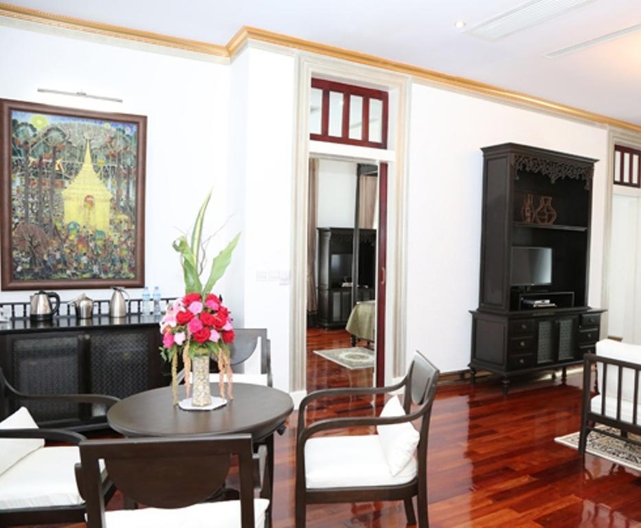Jing Land Hotel Luang Prabang Exteriör bild