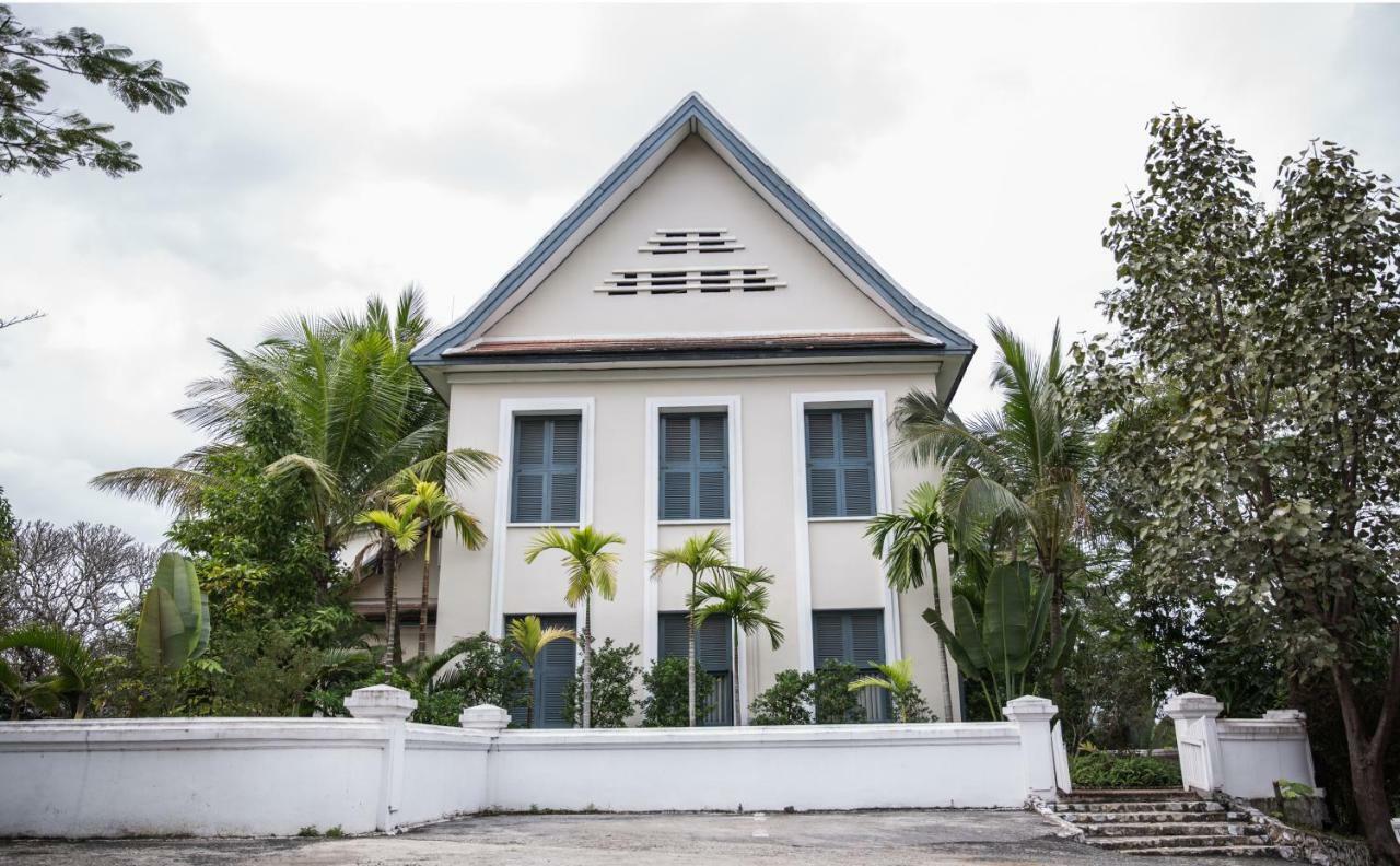 Jing Land Hotel Luang Prabang Exteriör bild